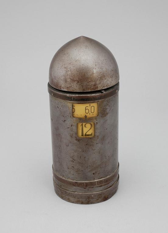 BORDSKLOCKA, metall, Brummer, 1914.