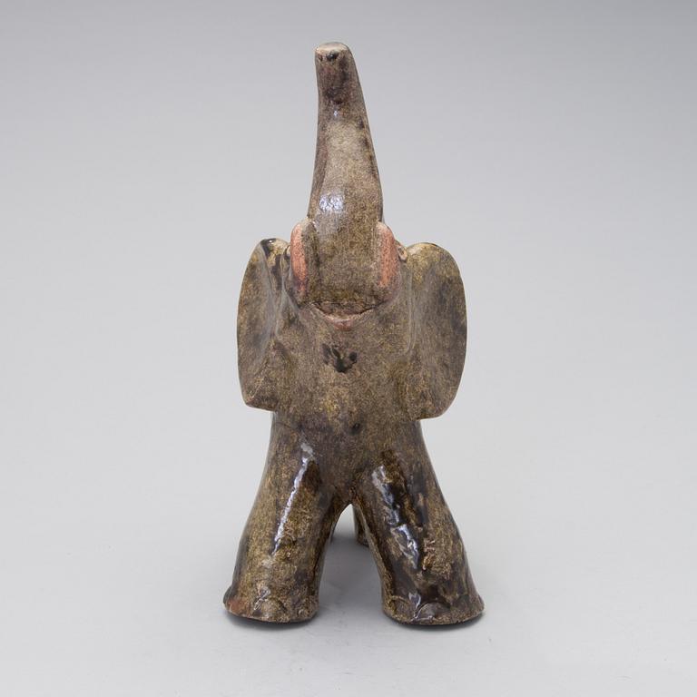 NORSU, keramiikkaa, Kupittaan Savi, suunnitellut Kerttu Suvanto-Vaajakallio.