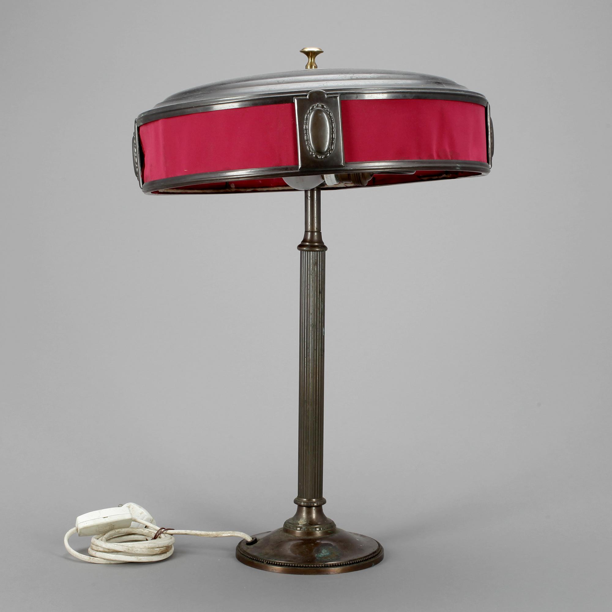 BORDSLAMPA, gulmetall, 1920/30-tal.