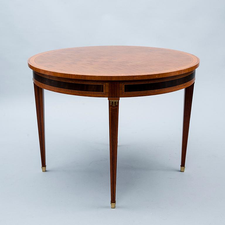 BORD, gustaviansk stil, 1900-talets senare hälft.