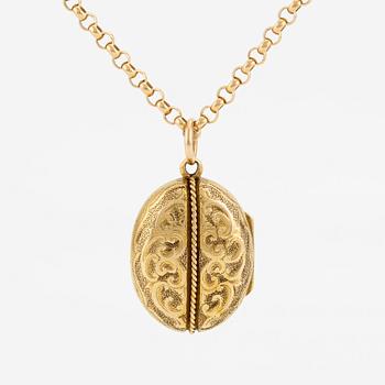 A locket medallion with chain, 18K gold.