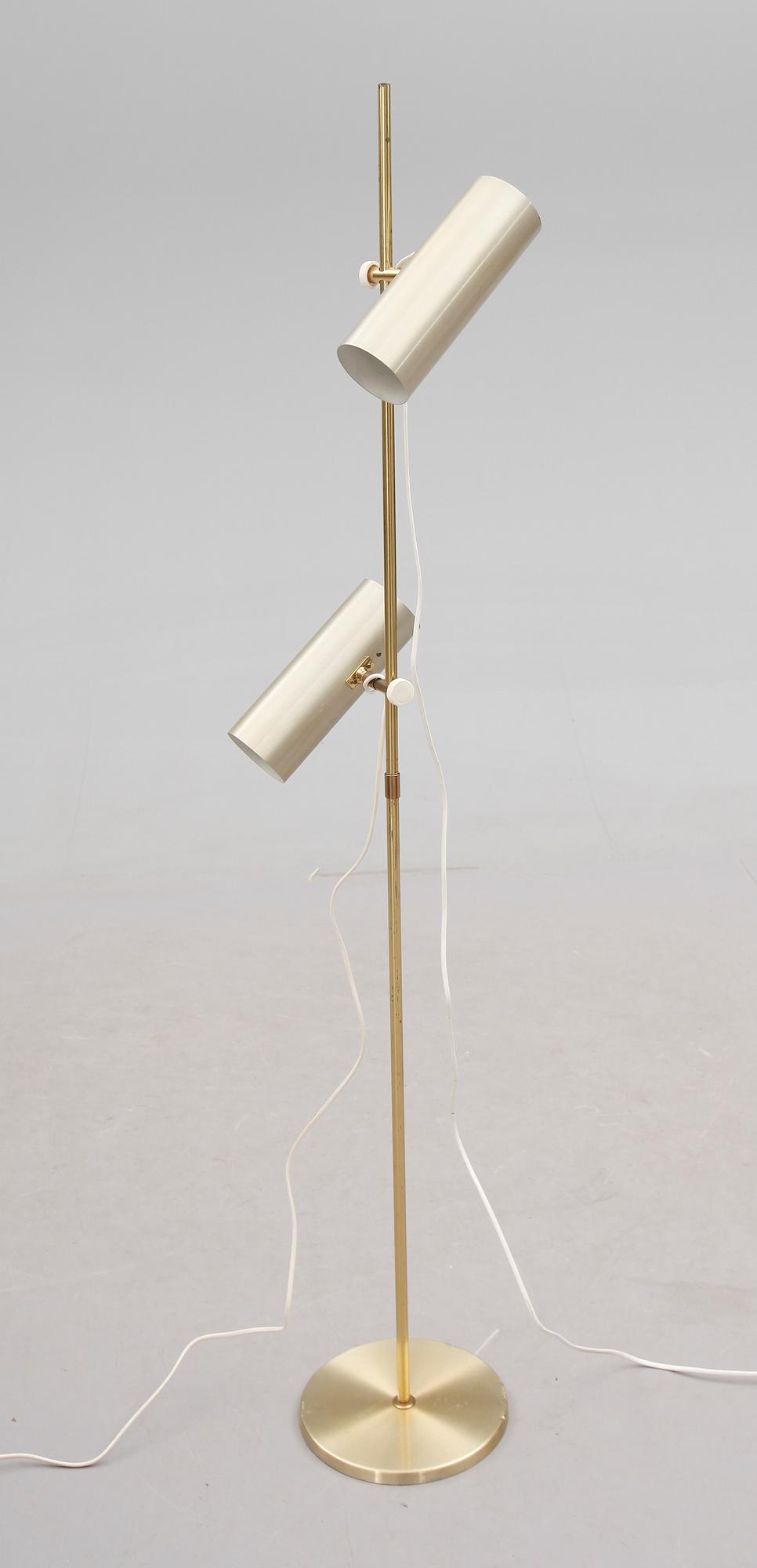 GOLVLAMPA, 1900-talets andra hälft.