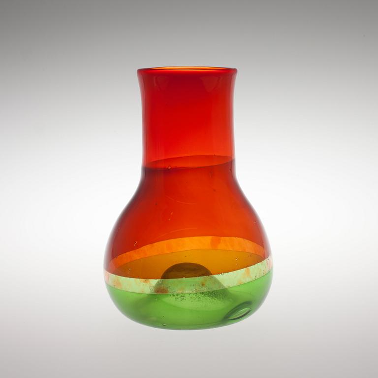 Kaj Franck, A RING VASE.