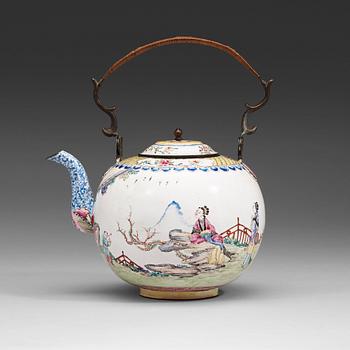 475. An export enamel on copper tea pot with cover, Qing dynasty, 18th Century.