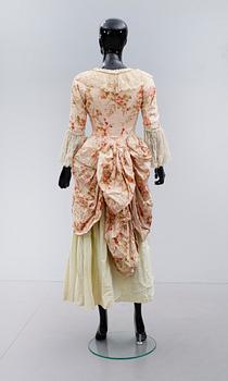 JACKA, UNDERKJOL samt 1 par SKOR, 1800/1900-tal.