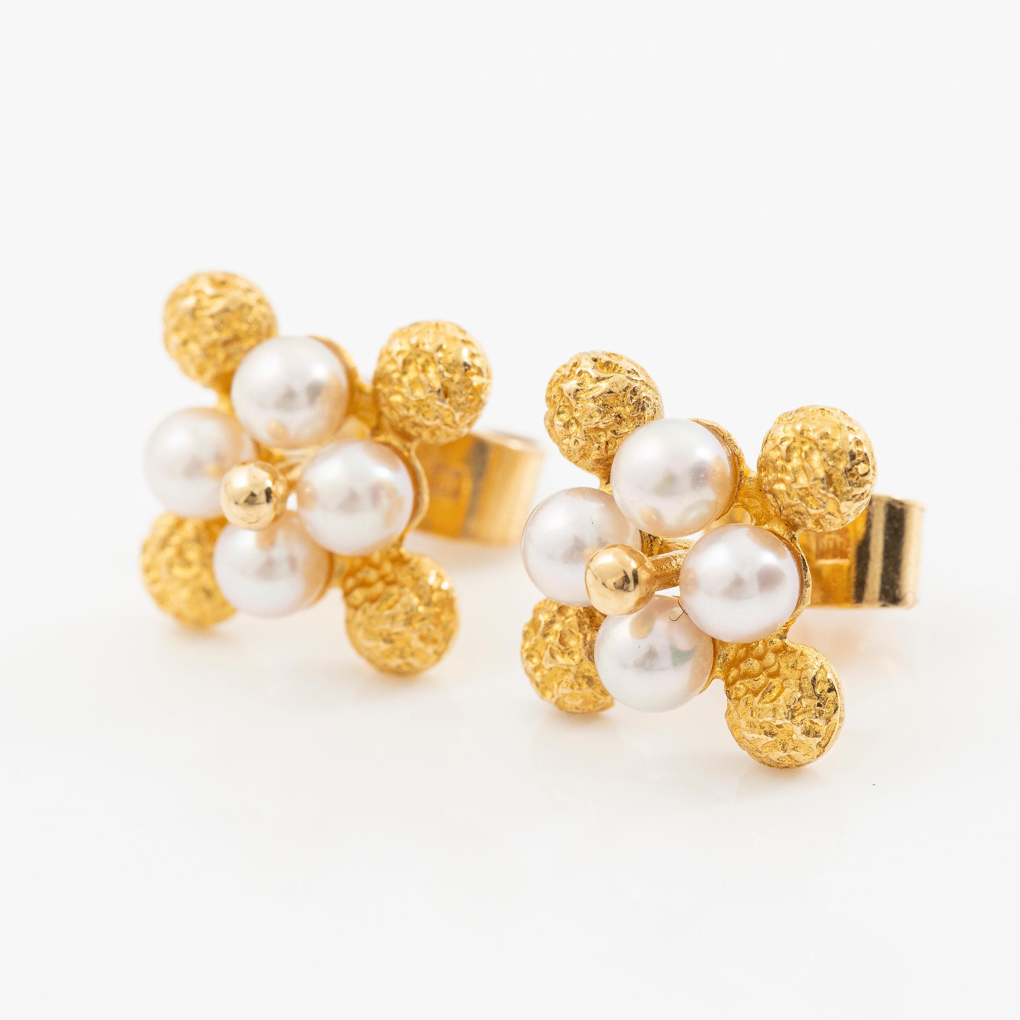 Björn Weckström, a pair of 'Pearlflower' earrings, Fyrklövern Lapponia, Finland.