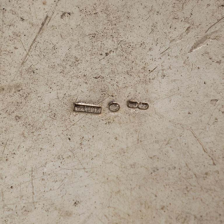 Bägare, silver, sannol. Indien, finska kontrollstämplar Helsingfors 1972.