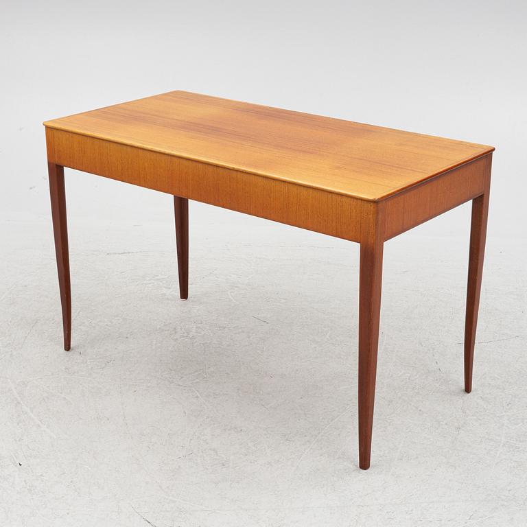 Carl Malmsten, desk, Åfors Furniture Factory, mid-20th century.