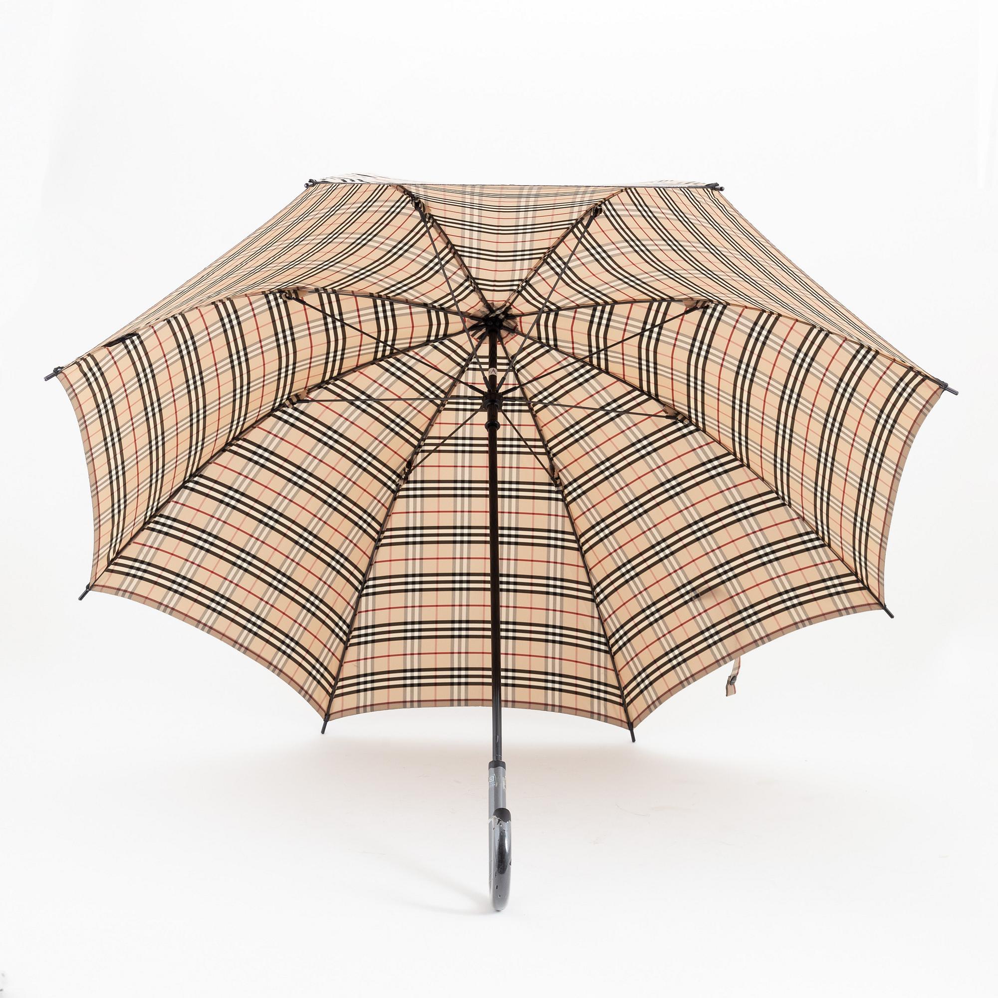 Burberry, umbrella.