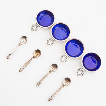 Johan Rohde, salt cellars 4 pcs and spoons "Konge/Achorn" sterling silver for Georg Jensen after 1945.