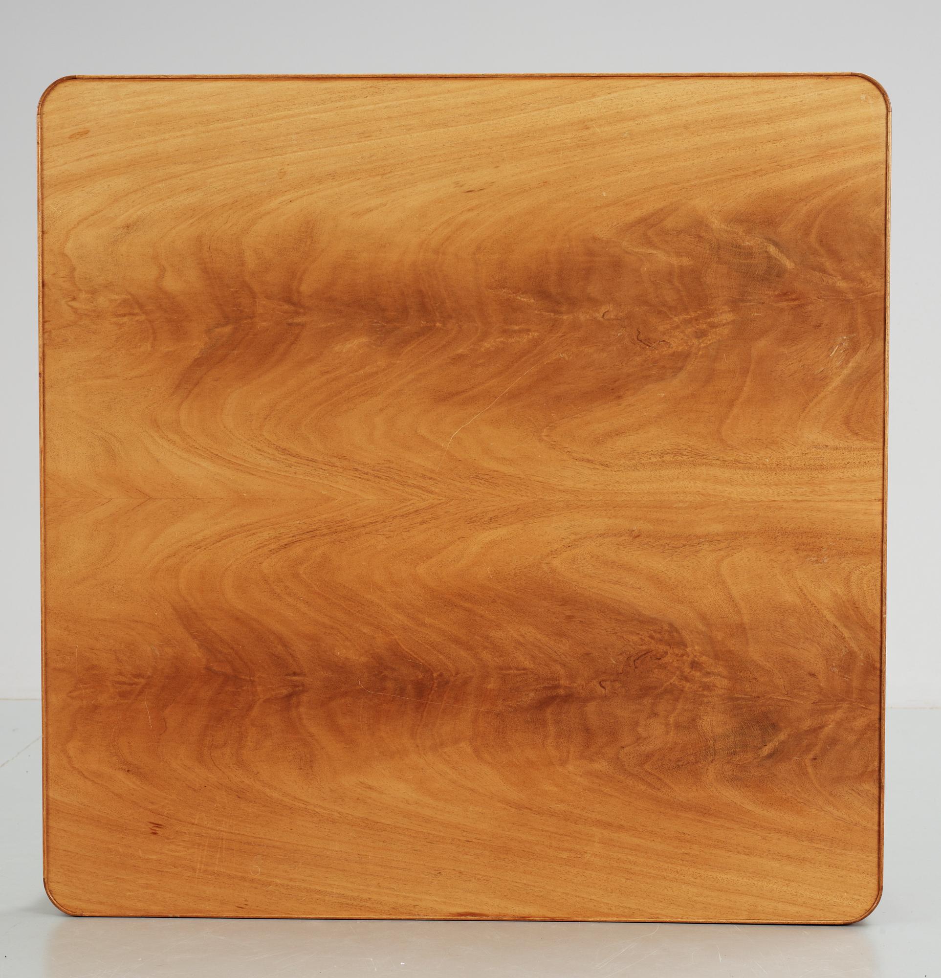 A Josef Frank mahogany sofa table, Svenskt Tenn, model 2073.