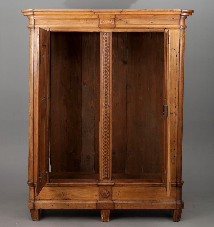 SKÅP, barockstil, ingraverat dat. 1832.