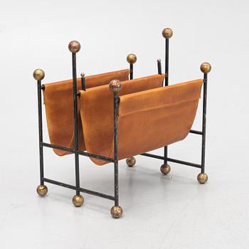 Tidningsställ, 1900-tal.