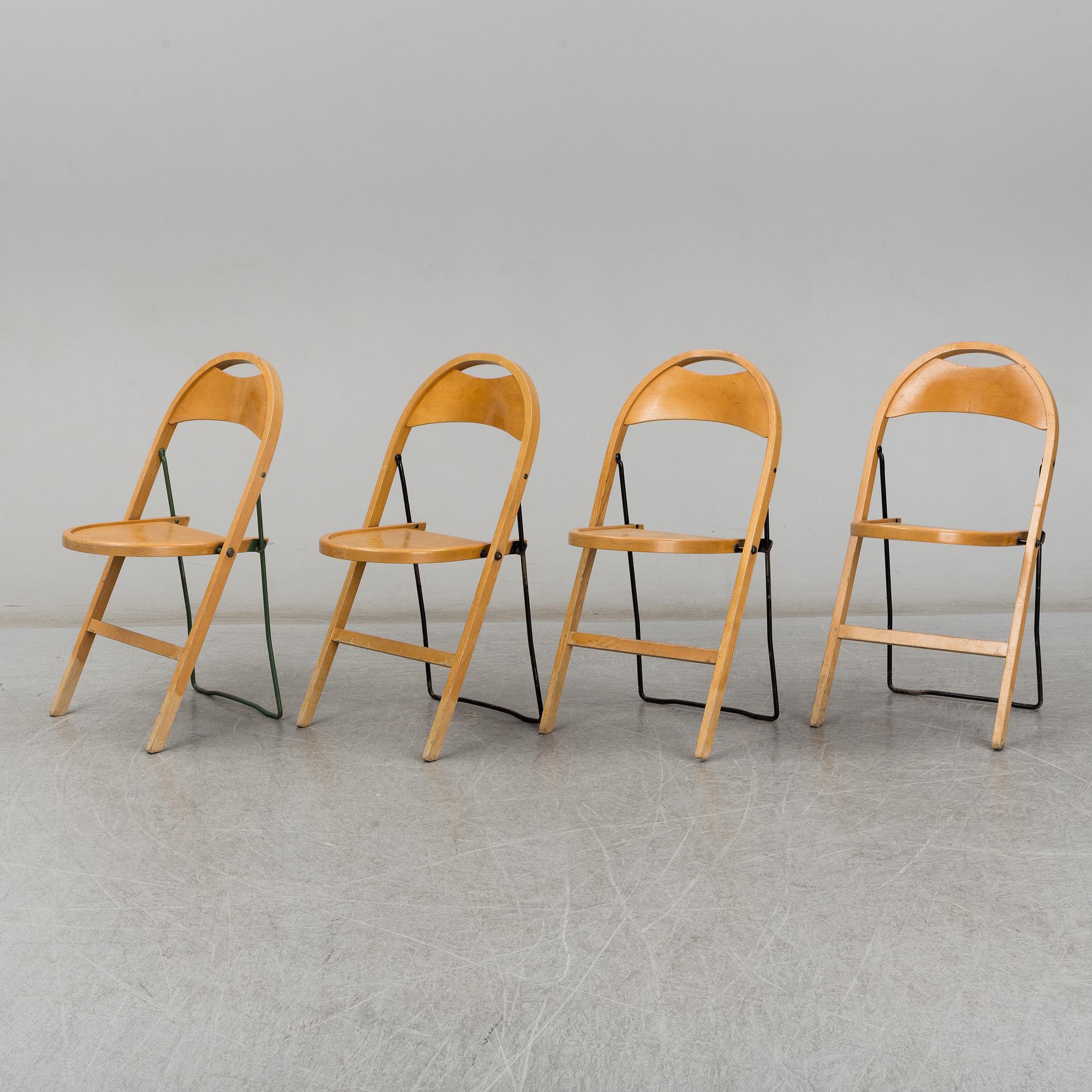 Four collapsible 'Bern' birch chairs from Gemla, 1920's/30's.