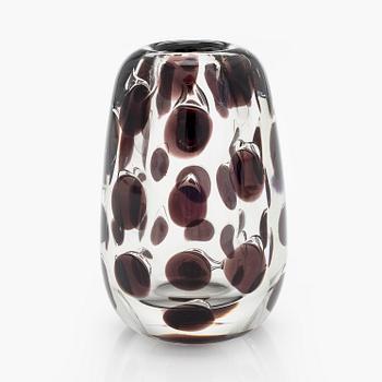 Saara Hopea, a 'Panther' vase, signed S. Hopea Nuutajärvi Notsjö -56.