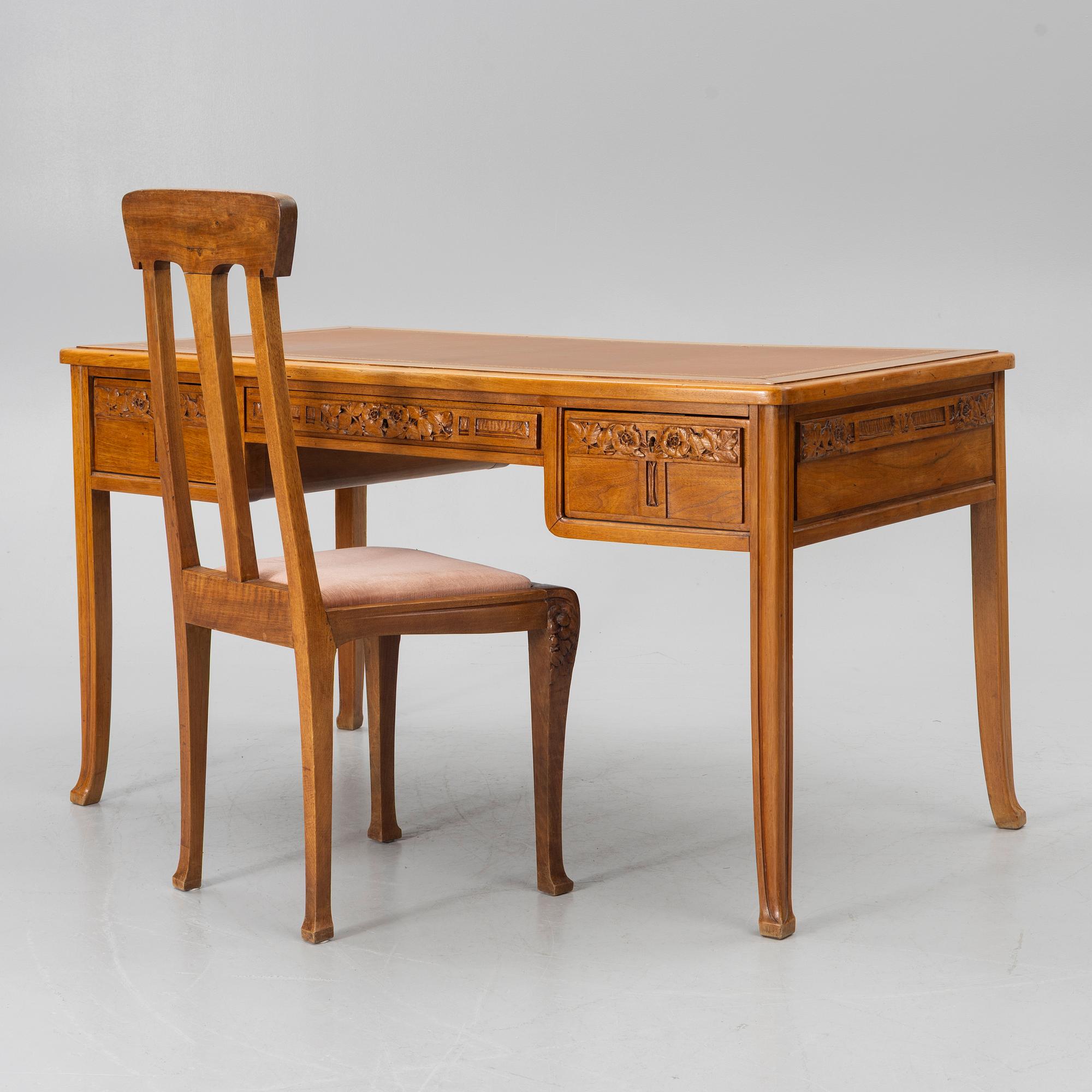 An Art Nouveau desk and chair, early 20th century.