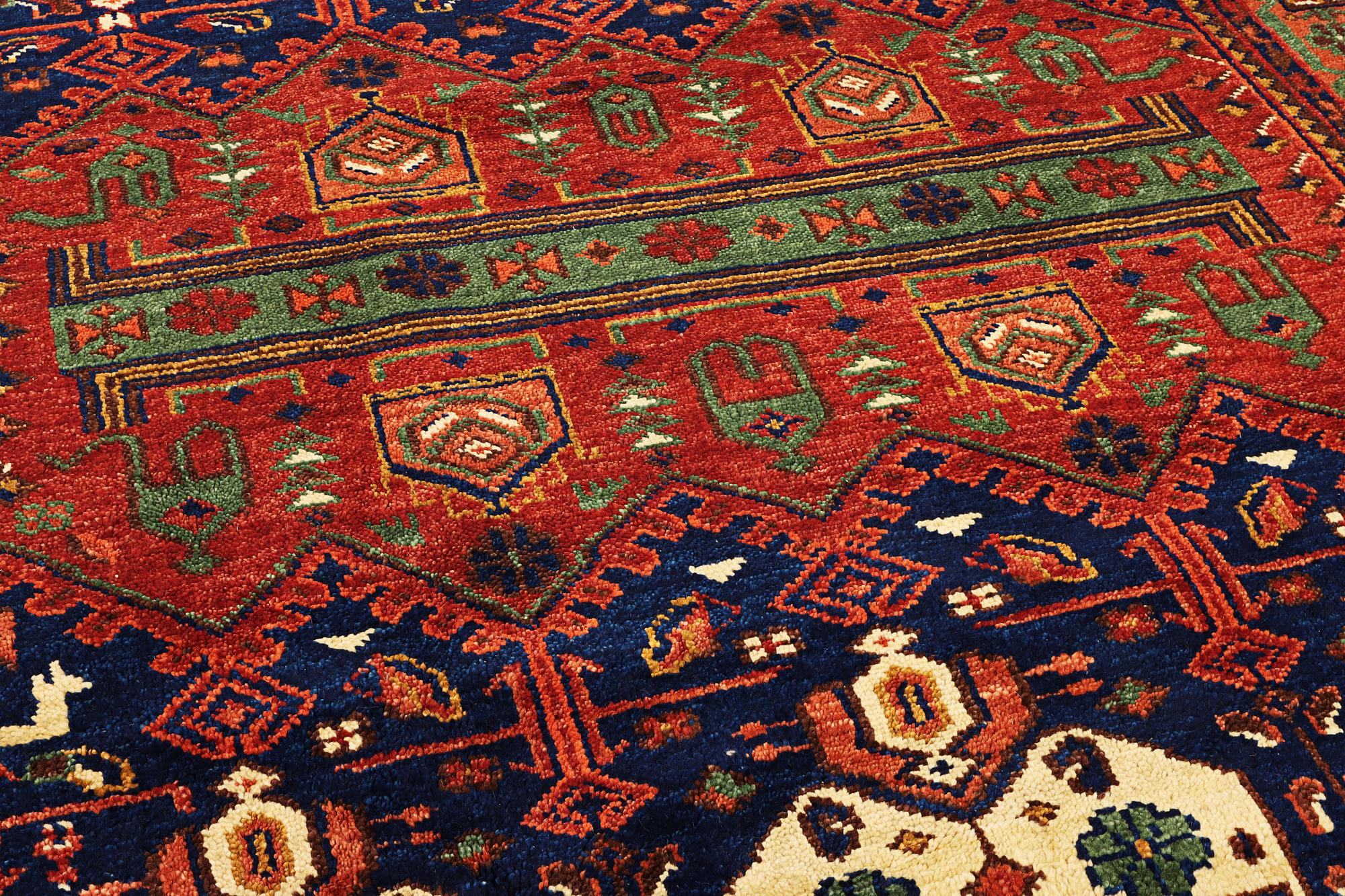 Matta, med s.k. Mamlukdesign, ca. 302 x 247 cm.