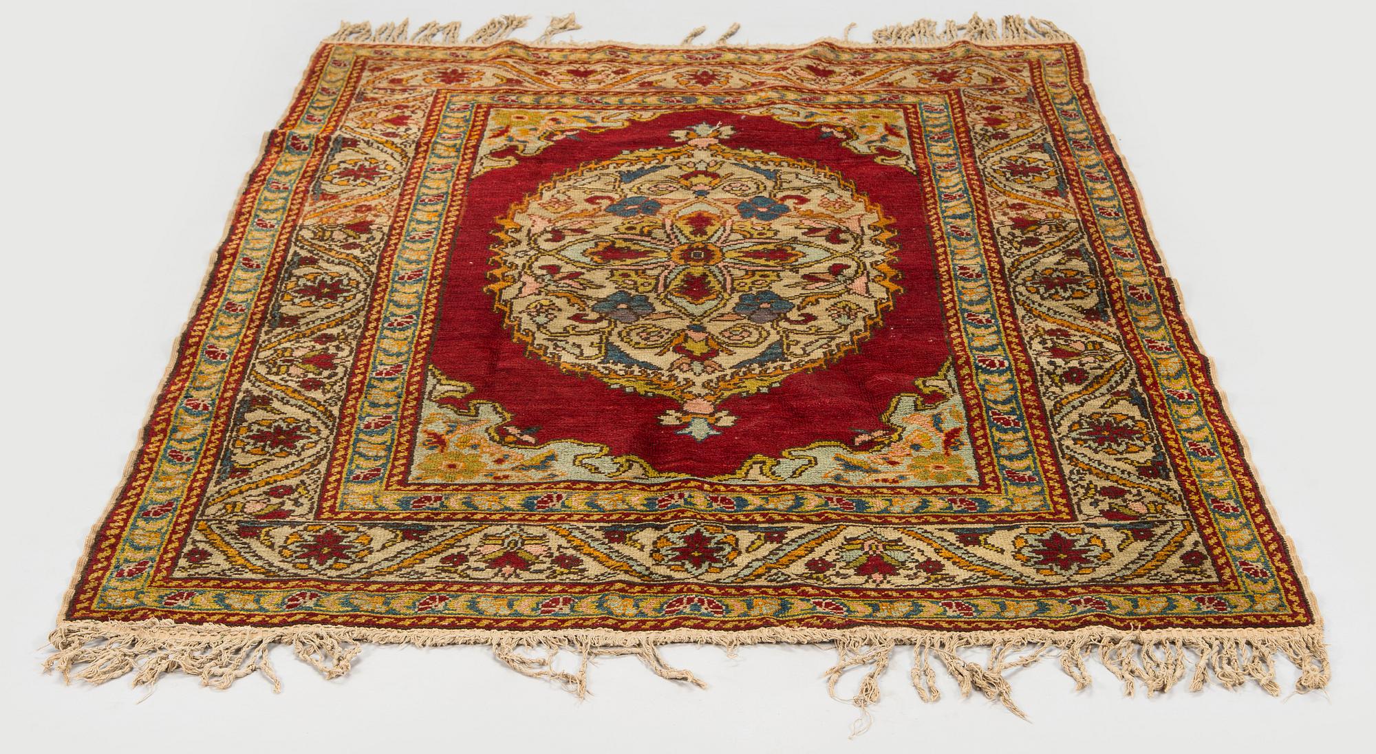 Matto, antiikki, Anatolia, n. 170 x 119 cm.