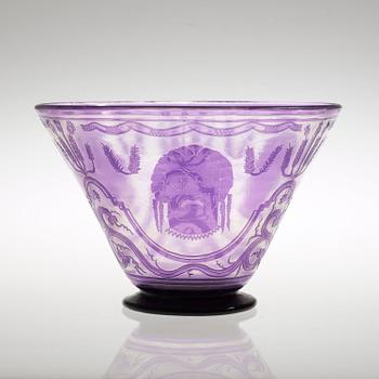 A Peder Nyblom cameo glass vase, probably Orrefors, 1924.