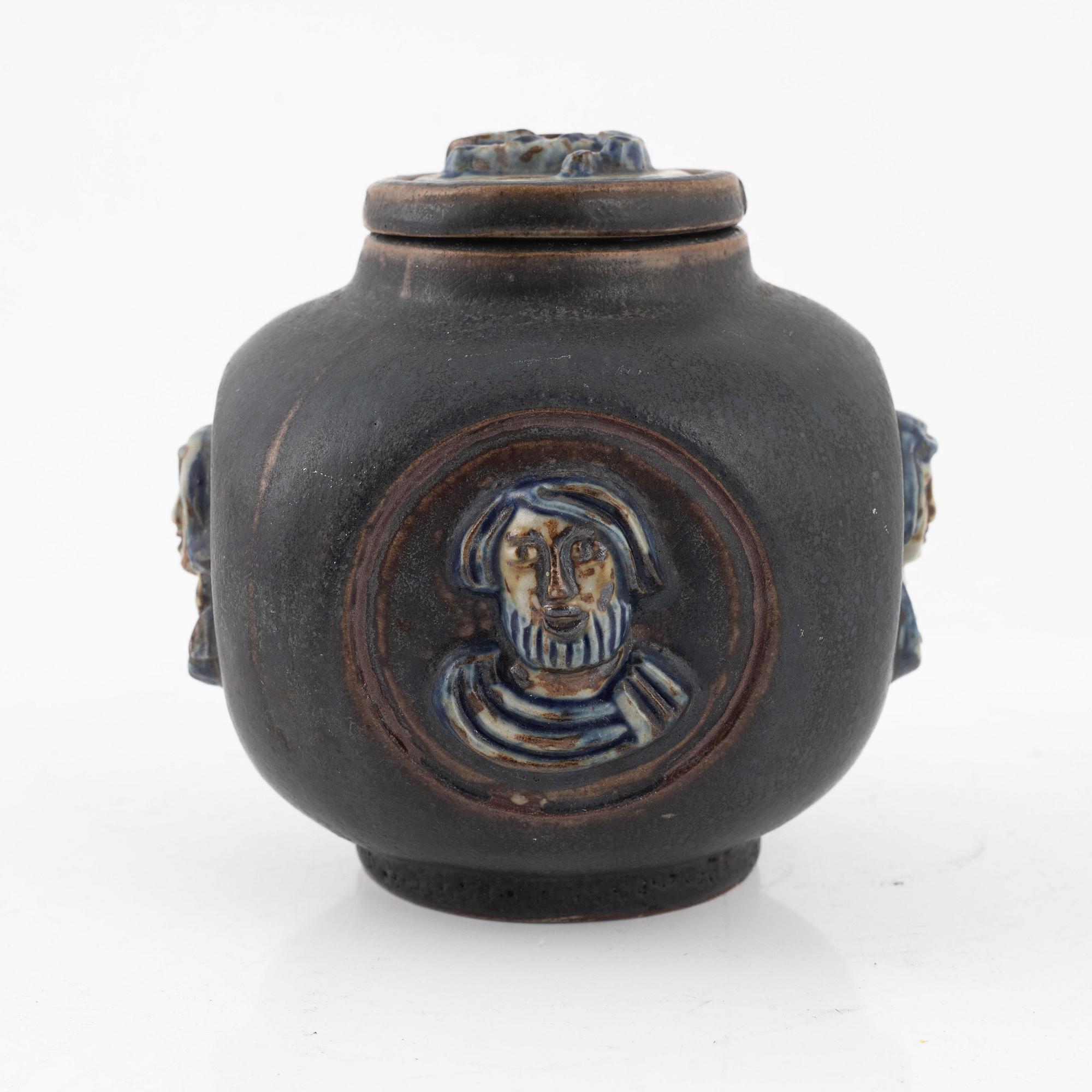 Jais Nielsen, lockurna, stengods, Royal Copenhagen Danmark, 1928.