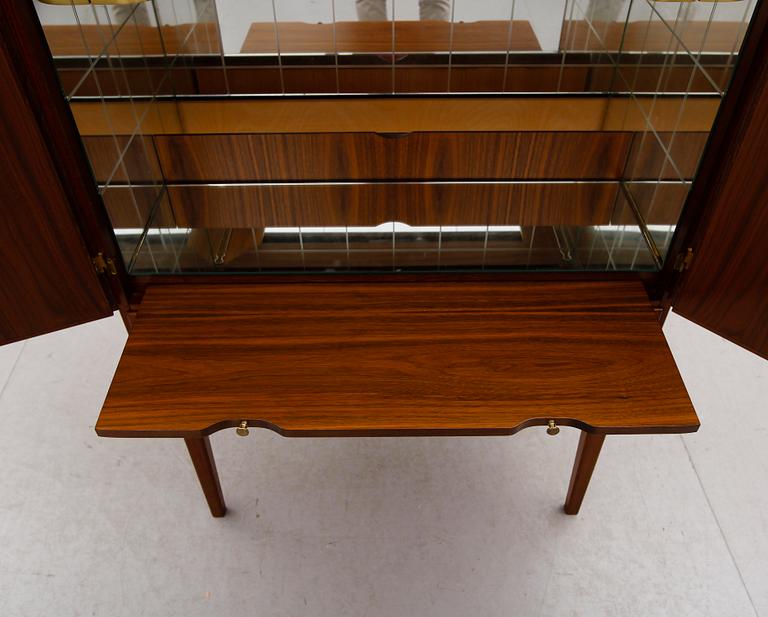 BARSKÅP, 1900-talets mitt.