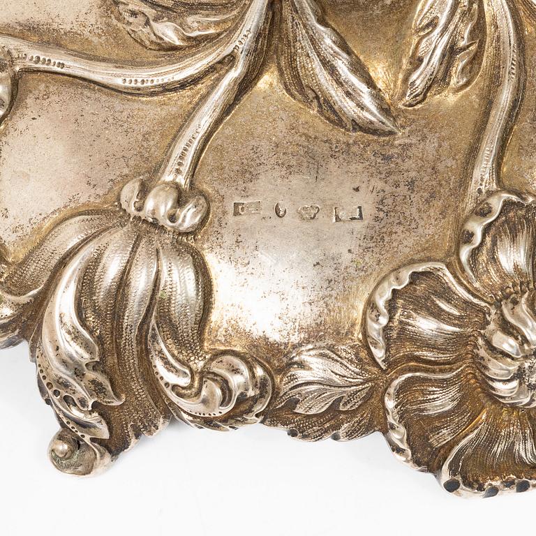 A Swedish silver sugar bowl and a centerpiece bowl, marks of G Möllenborg (Ferón) and C Hammer, Stockholm 1850-1860.