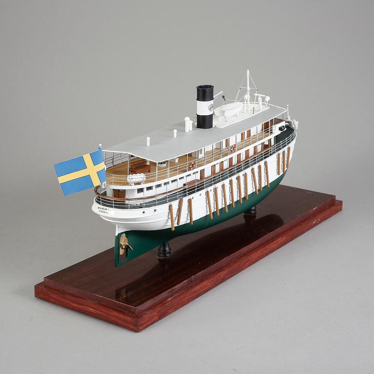 FARTYGSMODELL, 2000-tal. Föreställande Wilhelm Tham, i trafik på Göta Kanal.