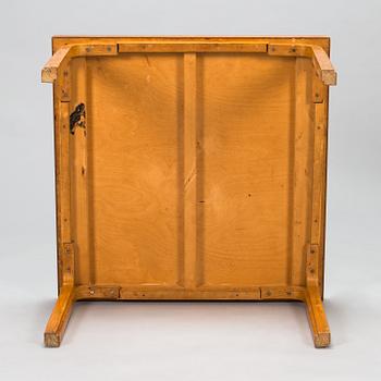 Alvar Aalto, a mid-20th-century coffee table for O.Y. Huonekalu- ja Rakennustyötehdas A.B.