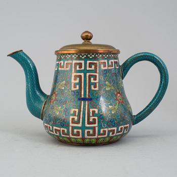 A chinese 20th century cloisonné teapot and two dishes.