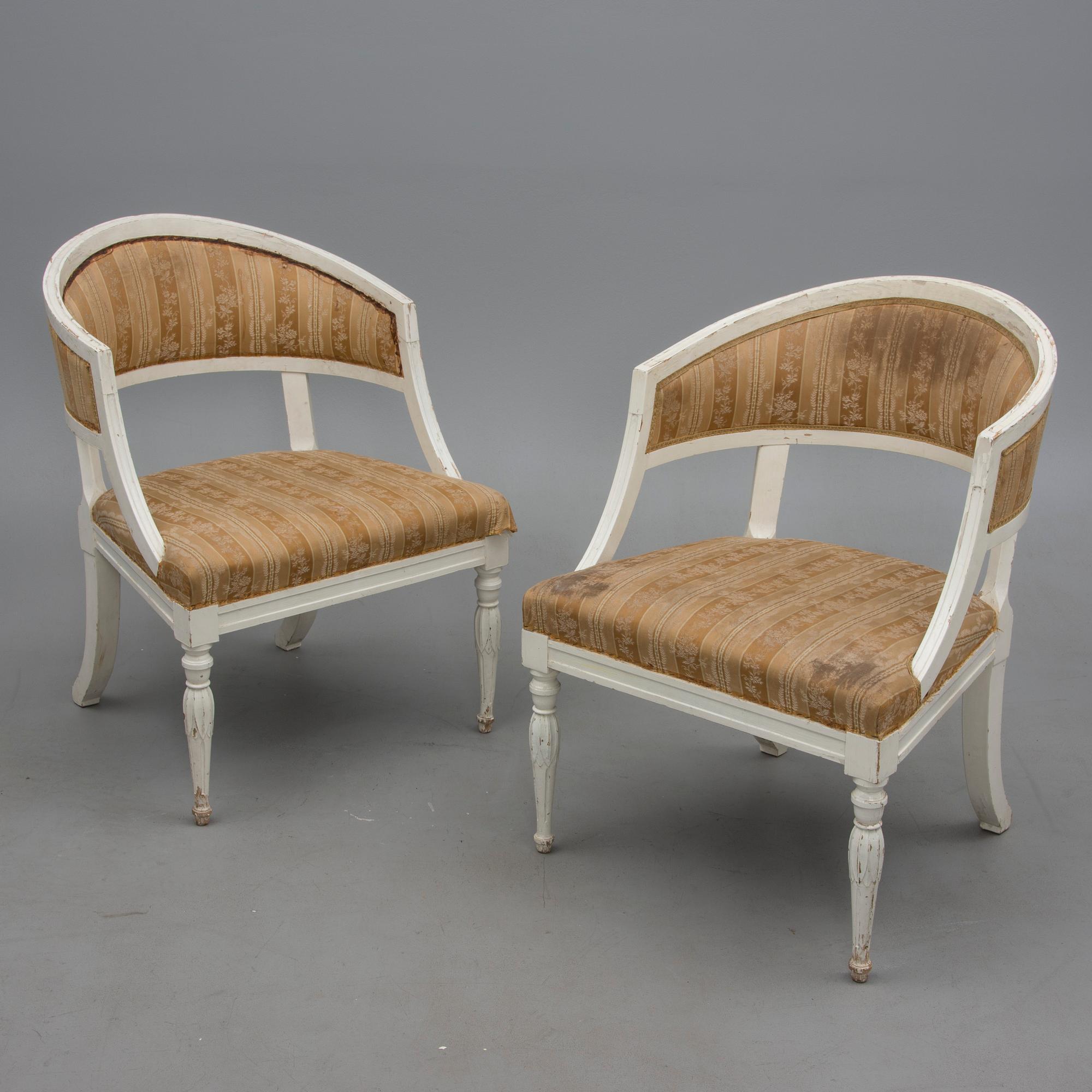 BALJFÅTÖLJER, ett par, gustaviansk stil, 1900-talets början.