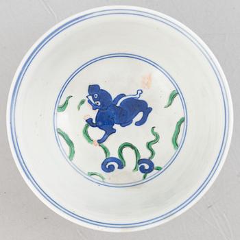 A Chinese Wucai porcelain bowl, 17th century.