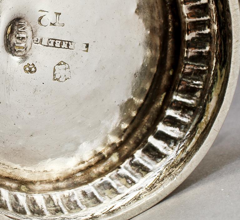 BÄGARE, 2 st, silver, bl a Tornberg, Linköping, 1801. Tot. v. 150 g.