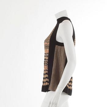 MISSONI m, top. Italiensk storlek 42.