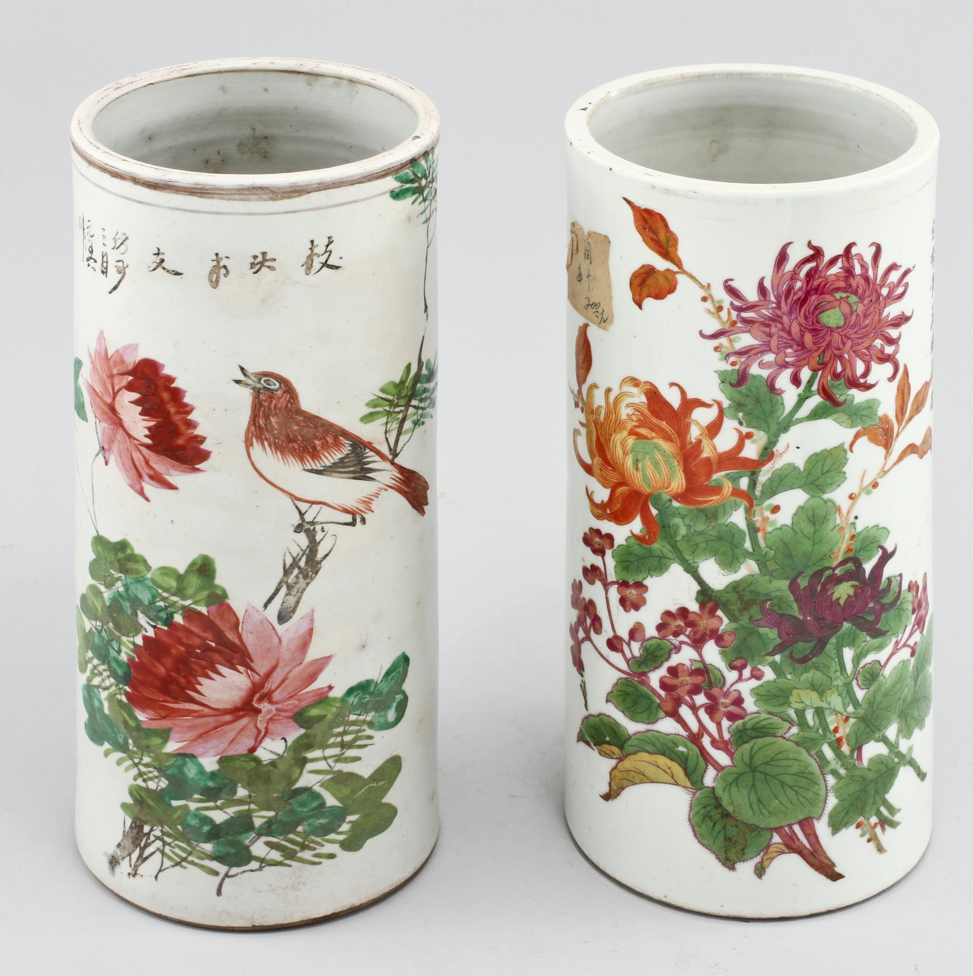 PENSELSTÄLL, 2 st, porslin, Kina, 1800/1900-tal.