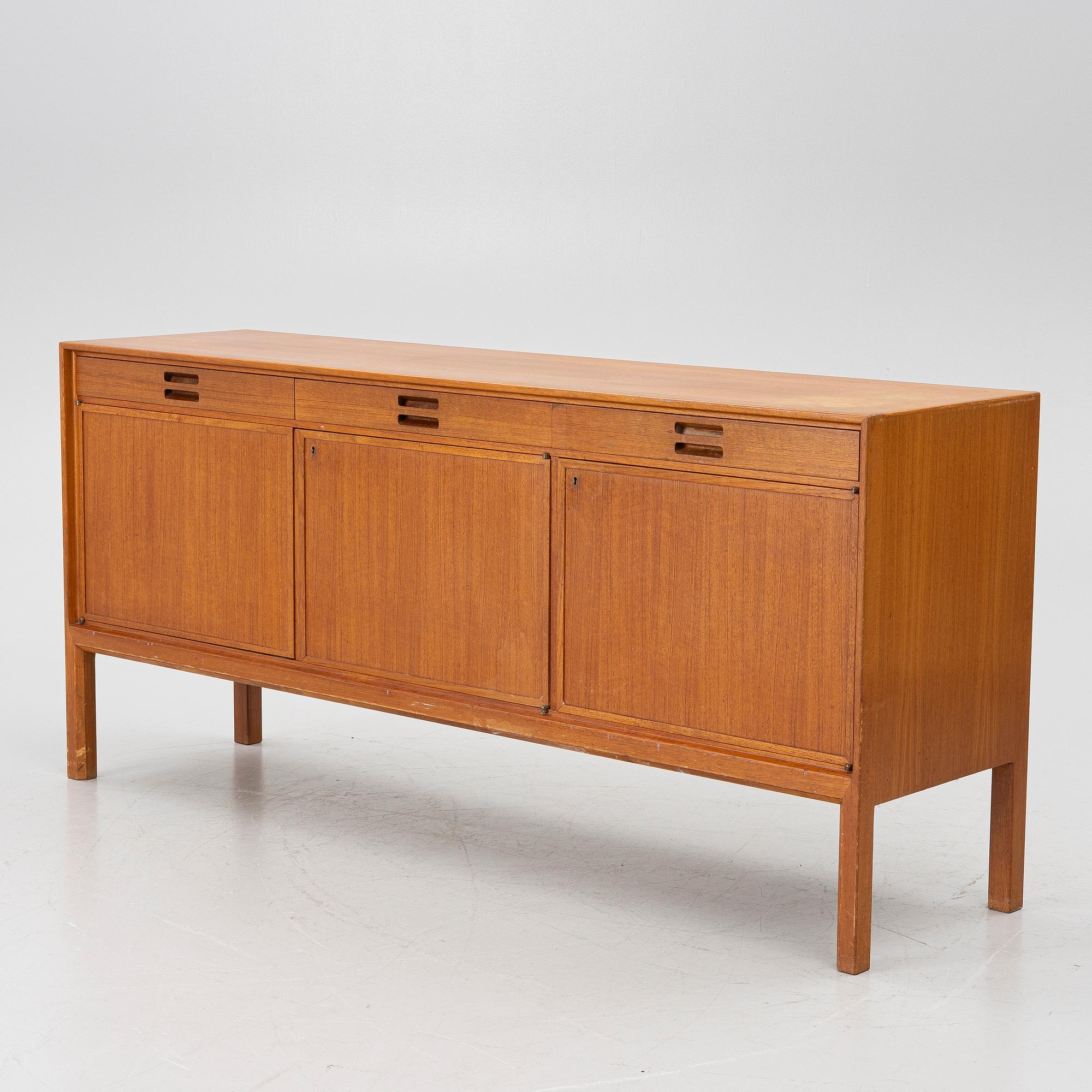 Bertil Fridhagen, Sideboard, ‘Dinett’, Bodafors, 1960s.