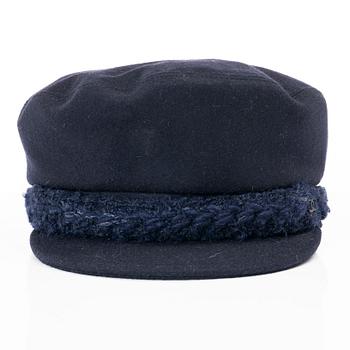 Chanel, vega cap/ship captain's cap, size M.
