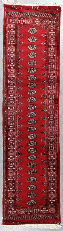 GALLERIMATTA, Pakistan, ca 299 x 78 cm.