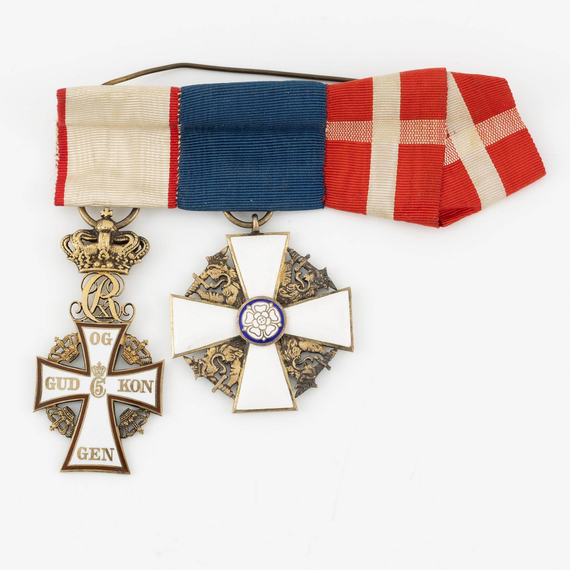 Order of the Dannebrog, Denmark and Order of the White Rose of Finland, knight's crosses.on bar.