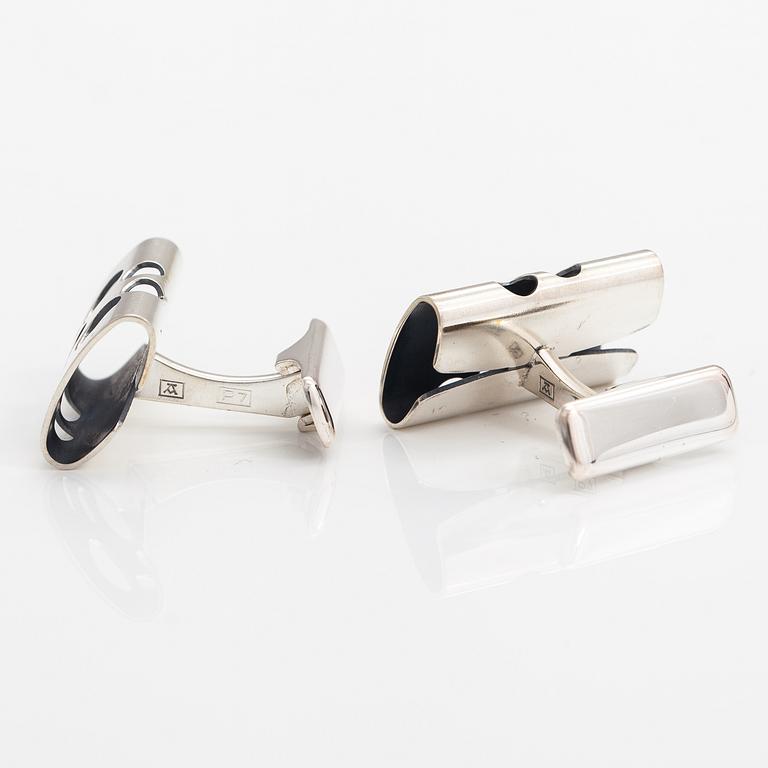 Elis Kauppi, A pair of silver cufflinks. Kupittaan kulta, Turku 1968.