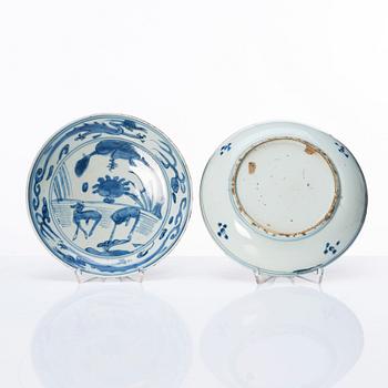 A set of four blue and white dishes, Ming dynasty, Wanli (1572-1620).