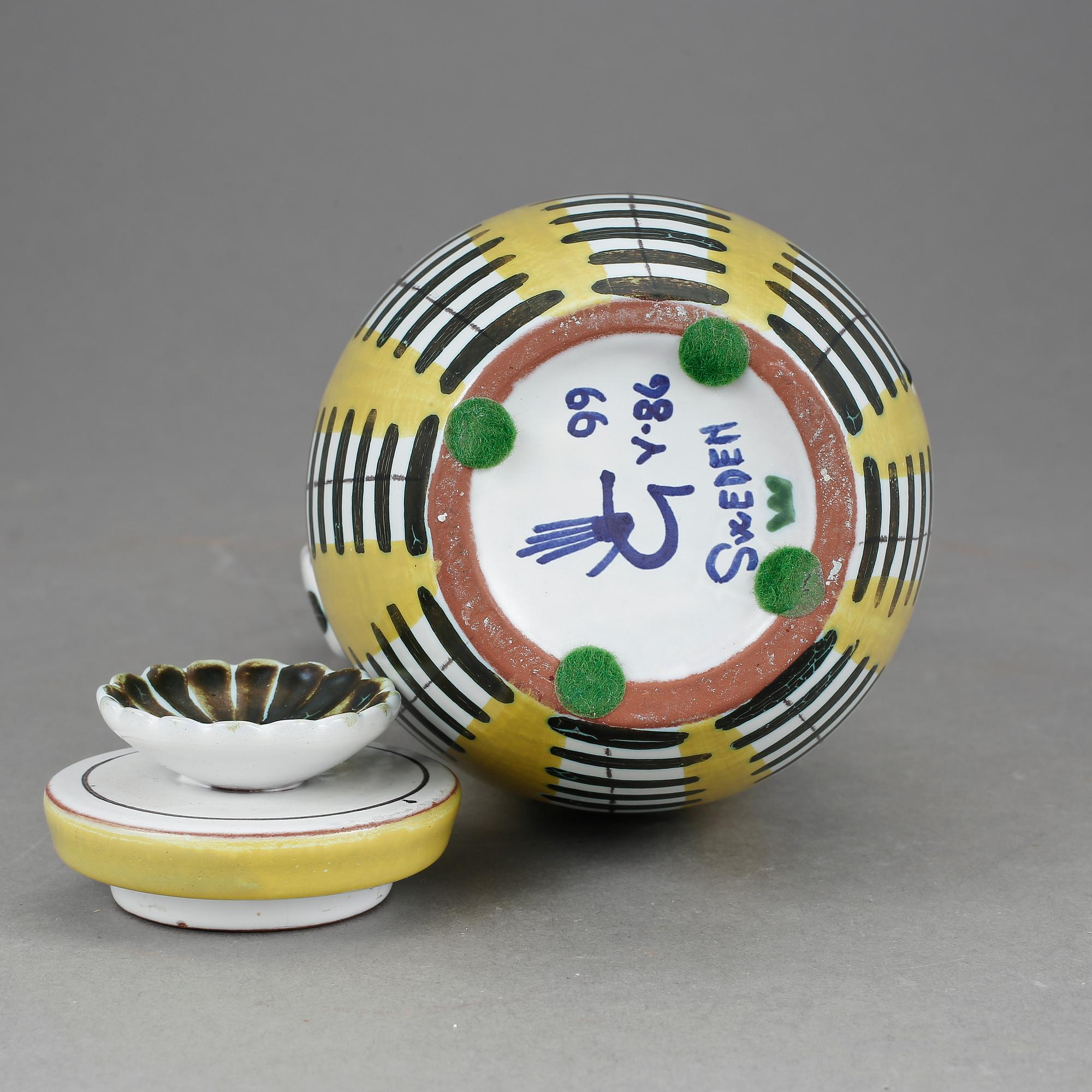 KANNA, fajans. Stig lindberg Gustavsberg studio, 1940-50-tal.