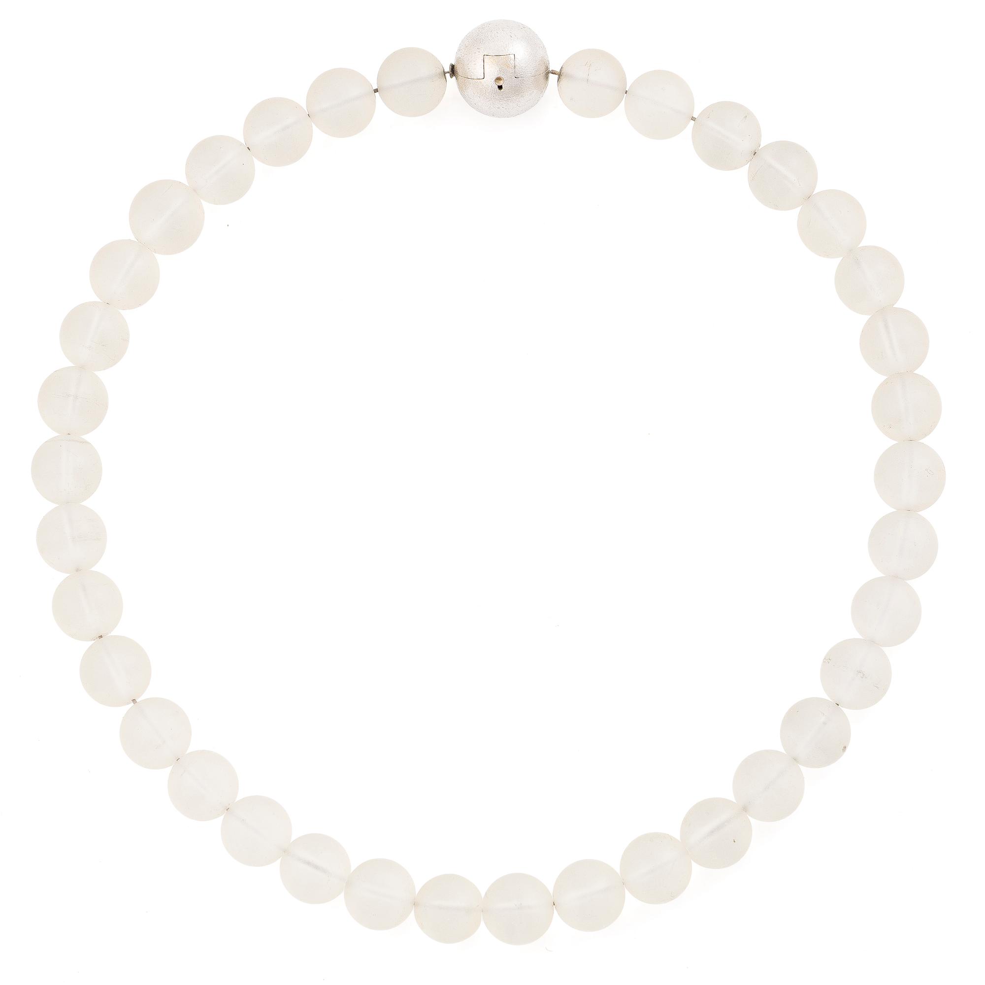 Ole Lynggaard clasp in 18K white gold with five necklaces.