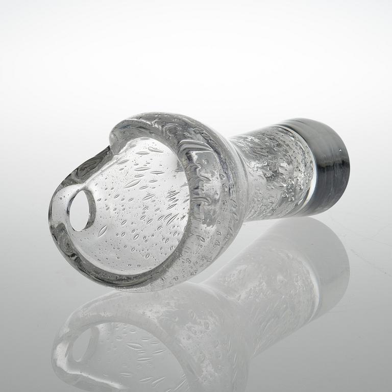 TIMO SARPANEVA, LASIVEISTOS. Hiidennyrkki. Sign. Timo Sarpaneva, Iittala. 1950-luvun alku.