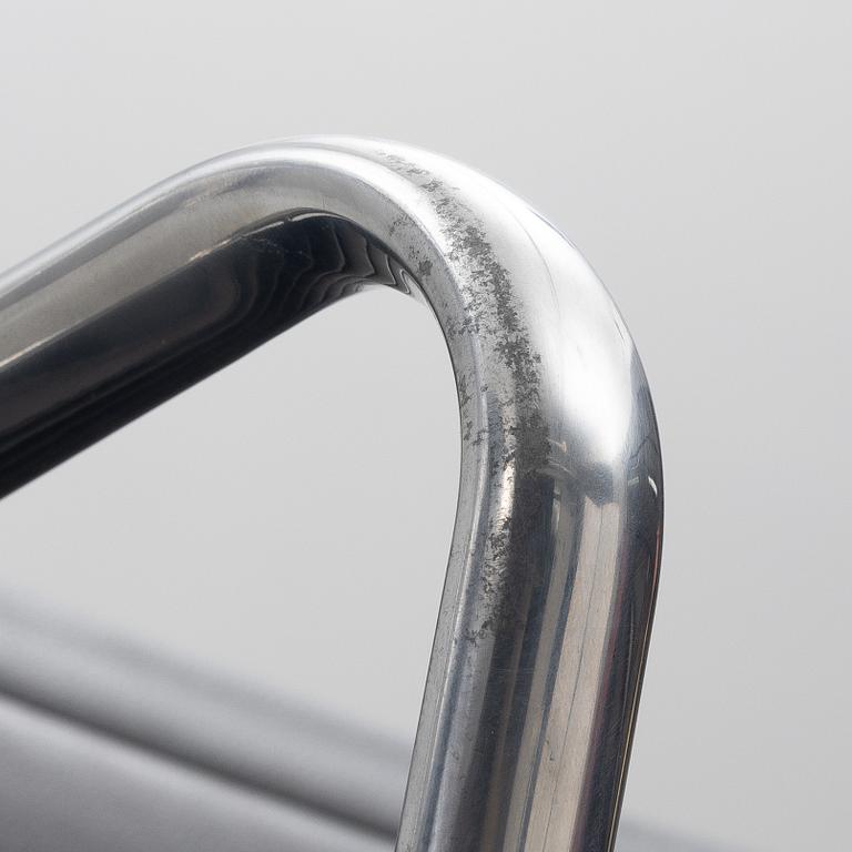 Charles & Ray Eames, armchair, EA 108, Vitra, 2008.