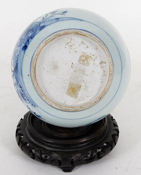 VAS, porslin, Kina, 1700-tal.