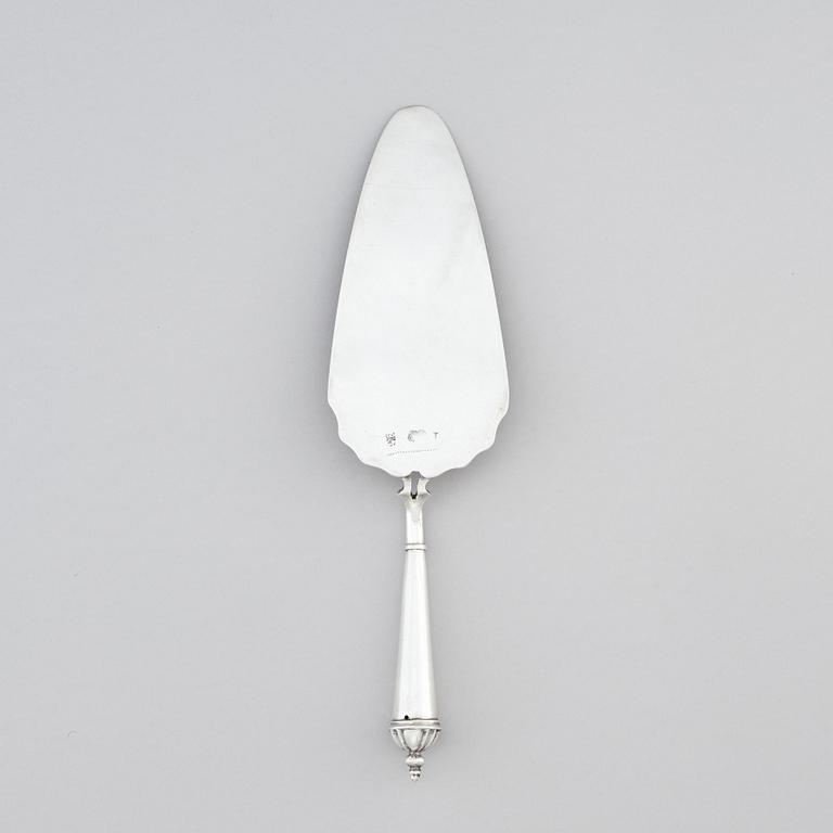 A Swedish Silver Cake Server, mark of Matthias Grahl, Gothenburg 1749.