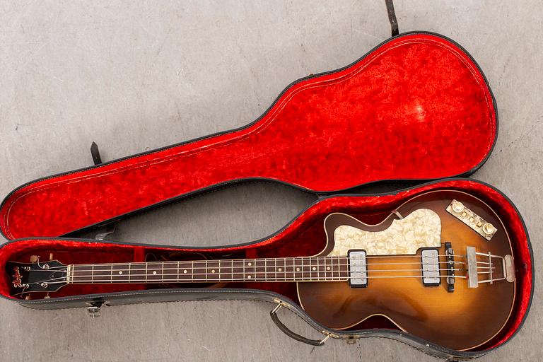 A 1960's electric bass, Höfner 500/2 Club Bass, Sunburst.