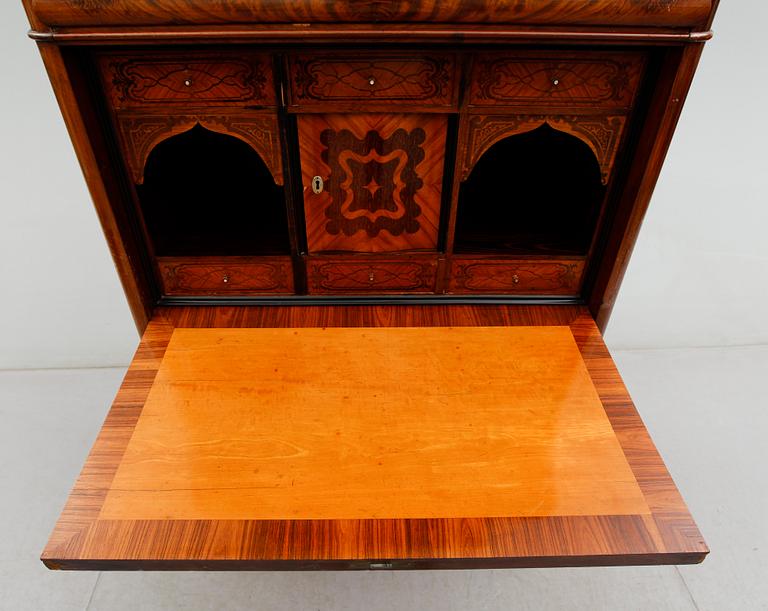 CHIFFONJÉ, 1800-talets andra hälft.