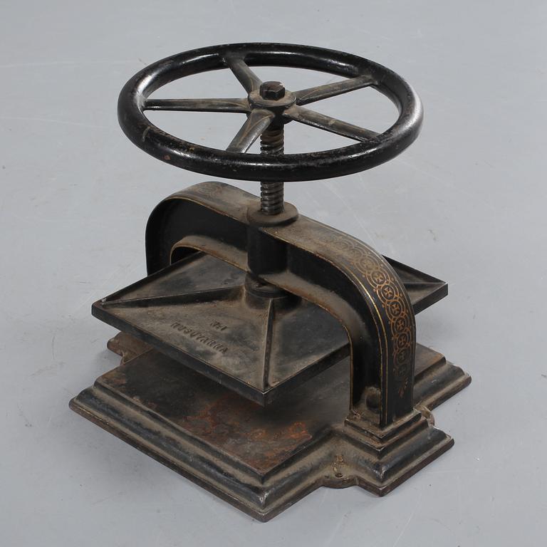 BOKPRESS, gjutjärn, "N:1", Husqvarna, sekelskiftet 1800/1900-tal.