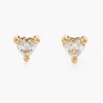Earrings, a pair, 18k gold with heart-shaped diamonds.